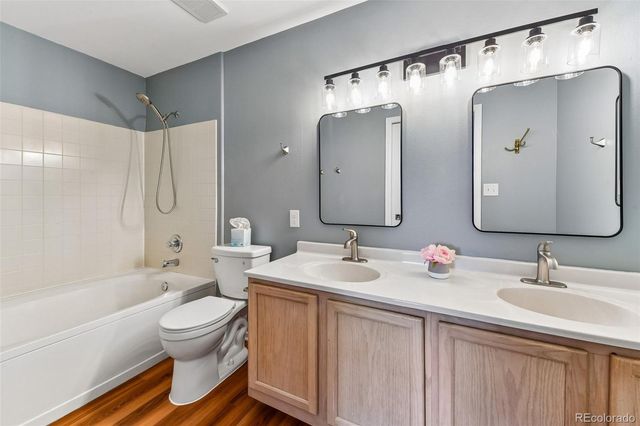8485 Pebble Creek Way 203, Highlands Ranch, CO 80126