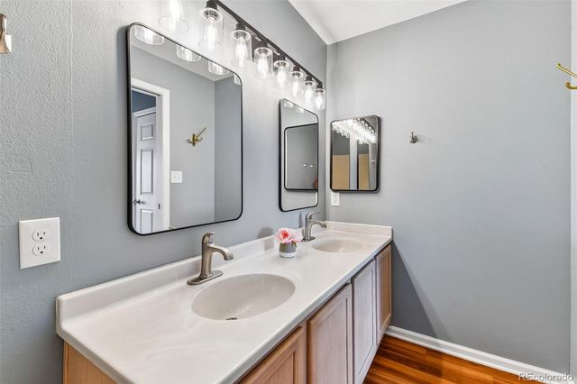 8485 Pebble Creek Way 203, Highlands Ranch, CO 80126