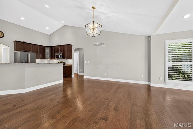 1595 Heritage Valley Drive, High Ridge, MO 63049