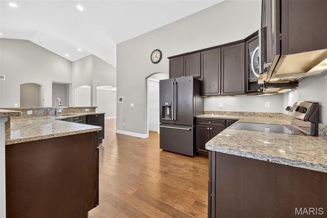1595 Heritage Valley Drive, High Ridge, MO 63049