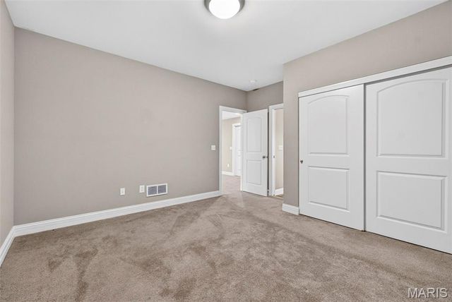 1595 Heritage Valley Drive, High Ridge, MO 63049