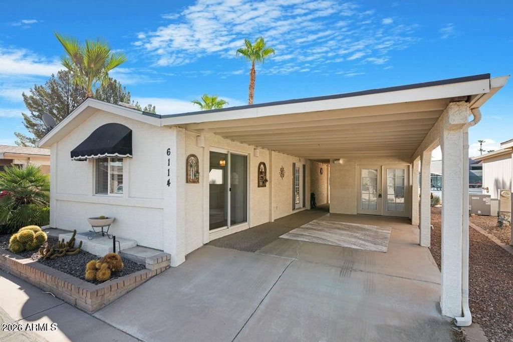 6114 S Sawgrass Drive, Chandler, AZ 85249 — exterior