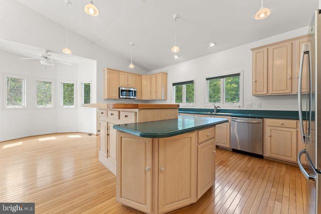 9 MERIDAN LN, Stafford, VA 22556