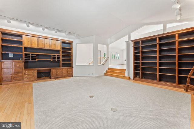 9 MERIDAN LN, Stafford, VA 22556
