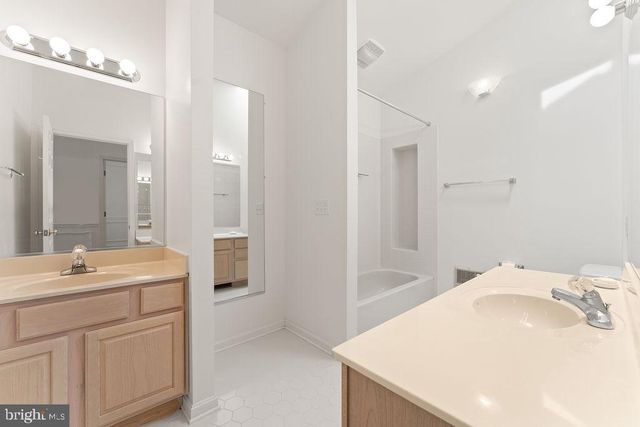 9 MERIDAN LN, Stafford, VA 22556