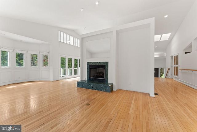 9 MERIDAN LN, Stafford, VA 22556