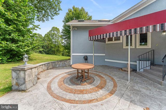 9 MERIDAN LN, Stafford, VA 22556