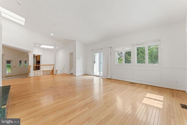 9 MERIDAN LN, Stafford, VA 22556