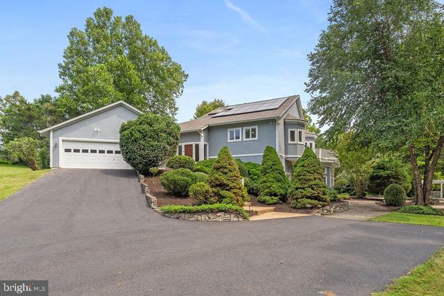 9 MERIDAN LN, Stafford, VA 22556
