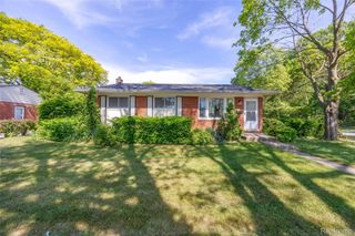 939 S Wildwood Street, Westland, MI 48186