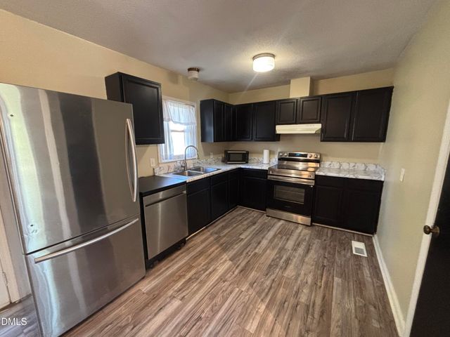 7308 Bentley Wood Lane, Raleigh, NC 27616