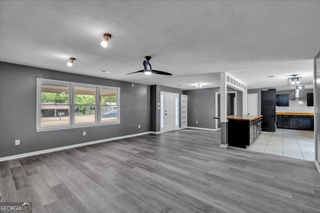 111 Weaver Road, Warner Robins, GA 31093