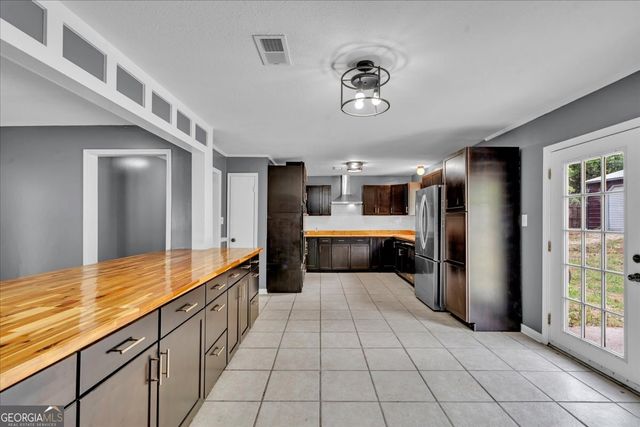 111 Weaver Road, Warner Robins, GA 31093