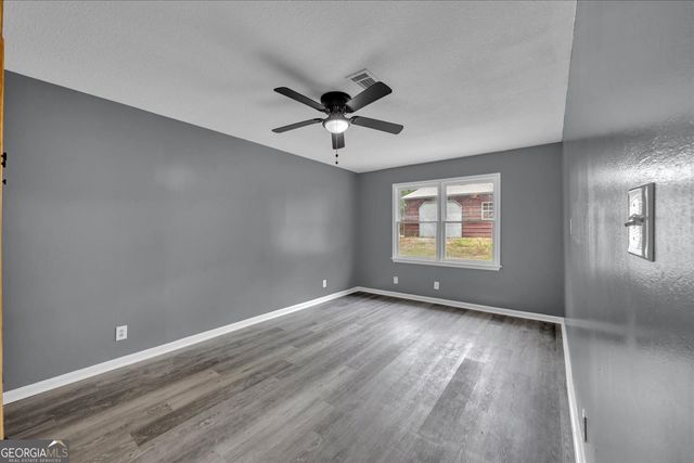 111 Weaver Road, Warner Robins, GA 31093