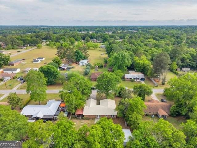 111 Weaver Road, Warner Robins, GA 31093