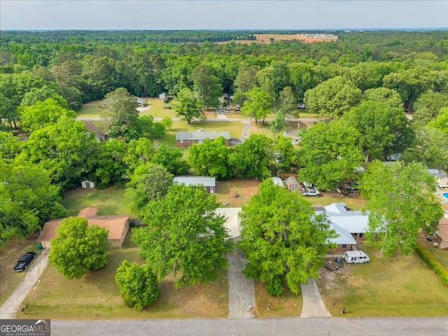 111 Weaver Road, Warner Robins, GA 31093