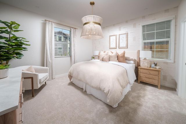 1129 Bellawood Dr, Galt, CA 95632