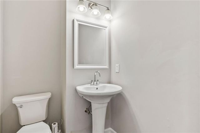 1850 Windsor Wood Drive, Roswell, GA 30075