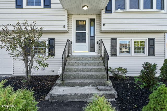 19 Timber Drive, Waterford, NY 12188