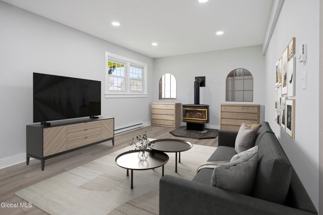 19 Timber Drive, Waterford, NY 12188