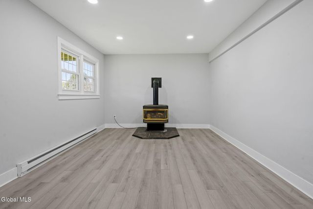 19 Timber Drive, Waterford, NY 12188