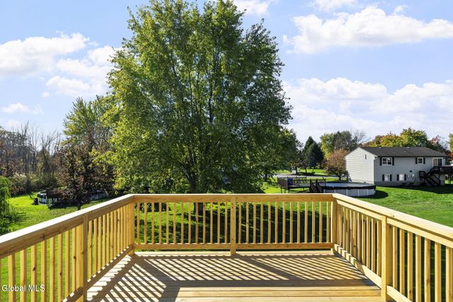 19 Timber Drive, Waterford, NY 12188