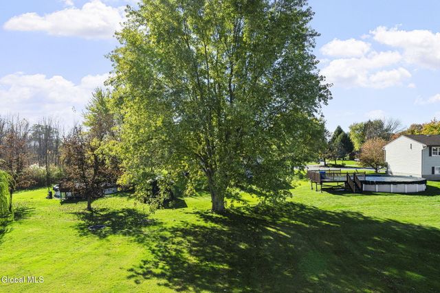 19 Timber Drive, Waterford, NY 12188