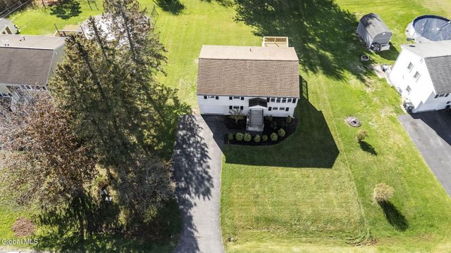 19 Timber Drive, Waterford, NY 12188