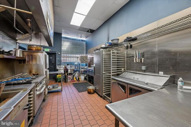 4022-24 LANCASTER AVE, Philadelphia, PA 19104