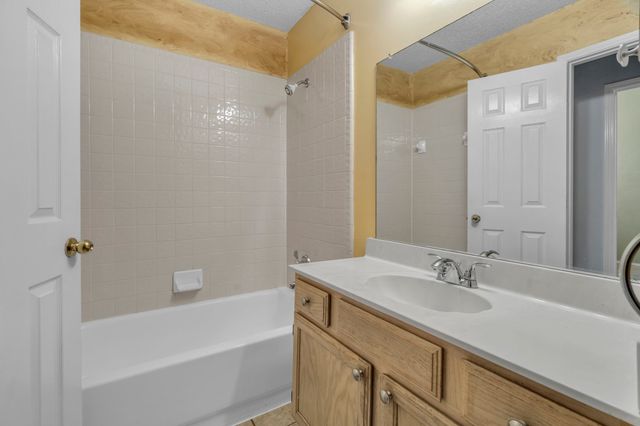 810 Moore Street, Cedar Hill, TX 75104