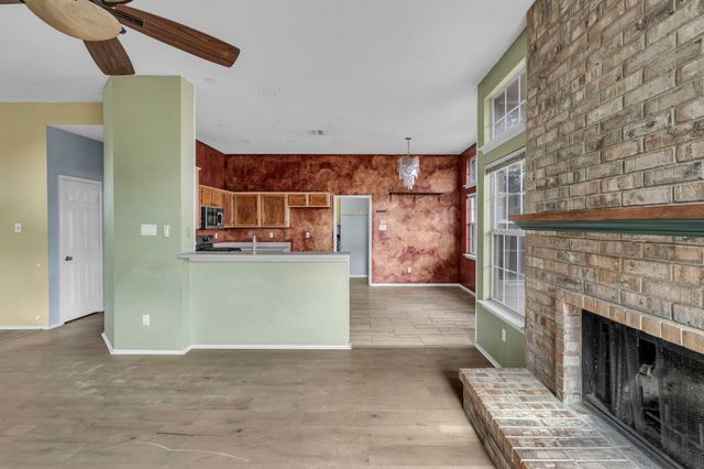 810 Moore Street, Cedar Hill, TX 75104