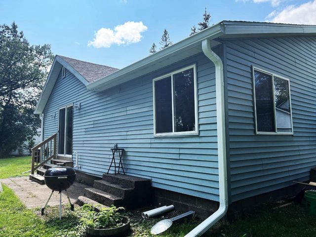 384 COURT STREET, Park Falls, WI 54552