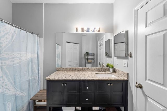 10518 WHITE LAKE COURT 10518, Tampa, FL 33626