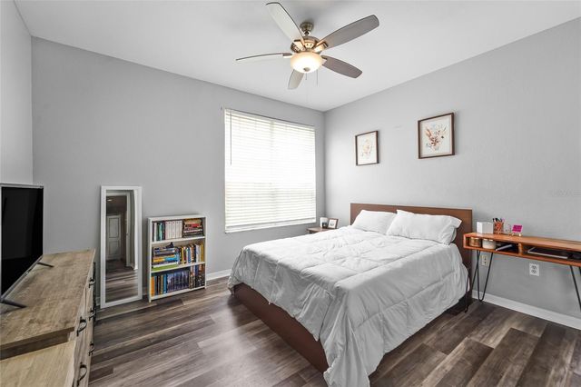10518 WHITE LAKE COURT 10518, Tampa, FL 33626