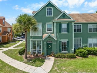 10518 WHITE LAKE COURT 10518, Tampa, FL 33626