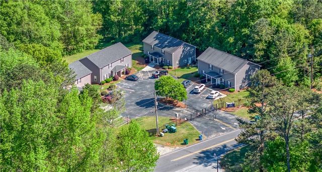 878 Hospital Road, Commerce, GA 30529