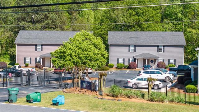 878 Hospital Road, Commerce, GA 30529
