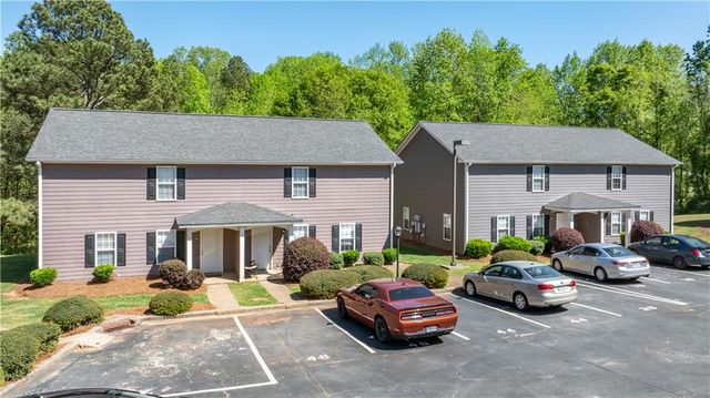878 Hospital Road, Commerce, GA 30529