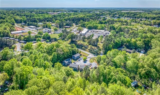 878 Hospital Road, Commerce, GA 30529