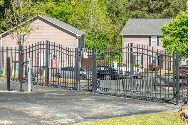 878 Hospital Road, Commerce, GA 30529