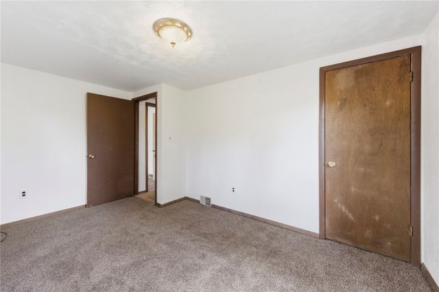 2467 Ankeny Dr, Hampton, PA 15044