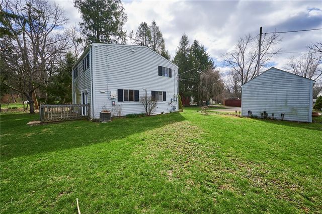 2467 Ankeny Dr, Hampton, PA 15044