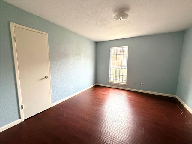 9201 Clarewood Drive 72, Houston, TX 77036