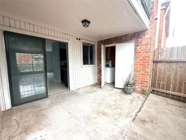 9201 Clarewood Drive 72, Houston, TX 77036