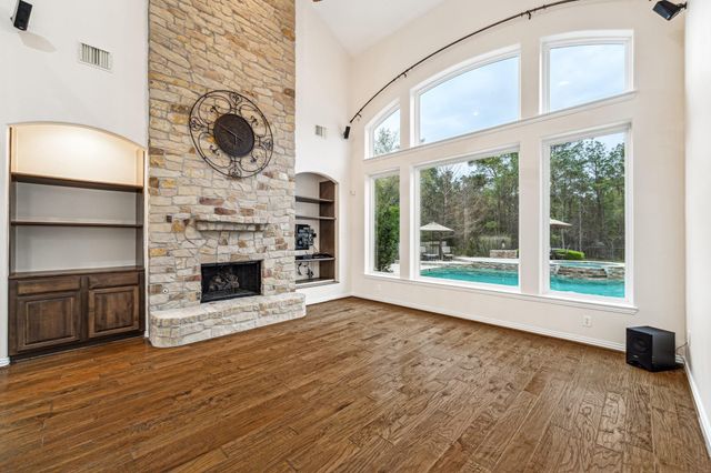 46 Marquise Oaks Place, The Woodlands, TX 77382