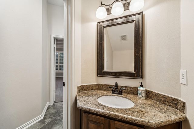 46 Marquise Oaks Place, The Woodlands, TX 77382