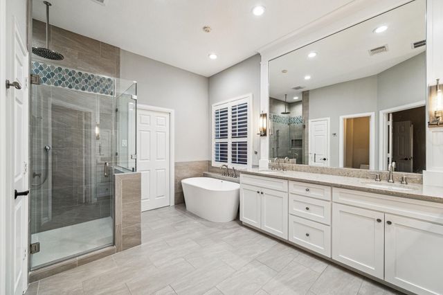 46 Marquise Oaks Place, The Woodlands, TX 77382