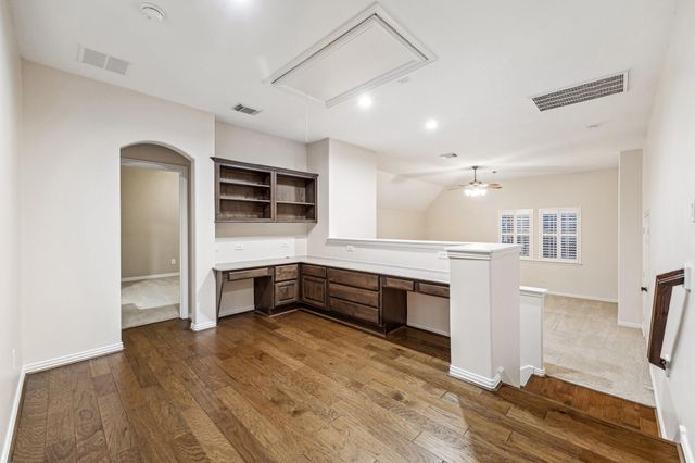 46 Marquise Oaks Place, The Woodlands, TX 77382