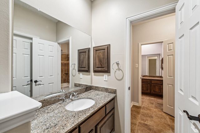 46 Marquise Oaks Place, The Woodlands, TX 77382