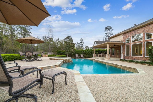 46 Marquise Oaks Place, The Woodlands, TX 77382